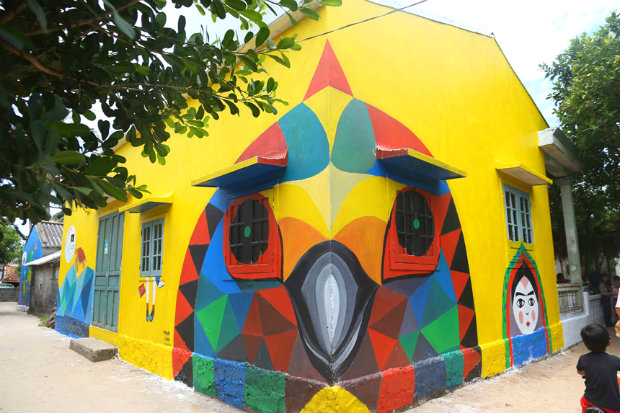 Làng Bích Họa Đảo Bé