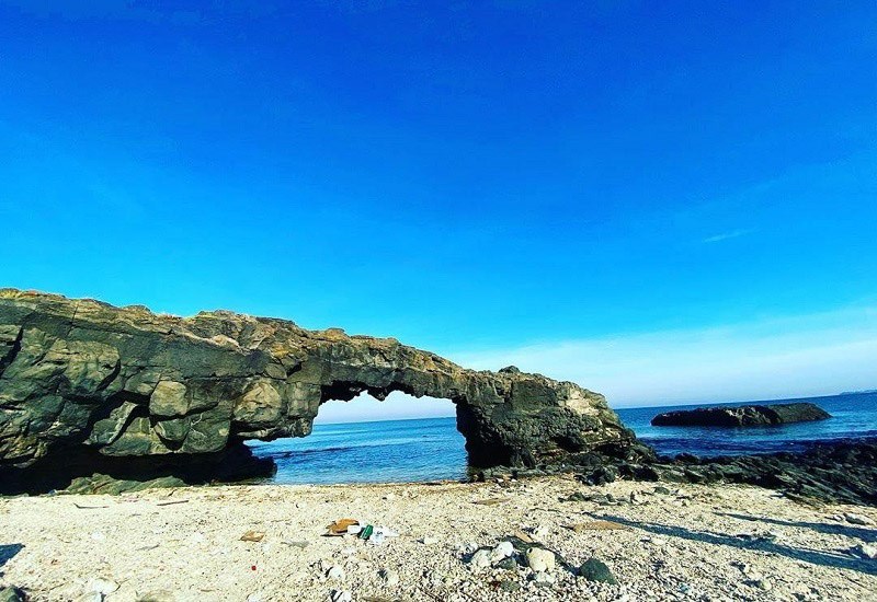 Cổng Tò Vò Lý Sơn