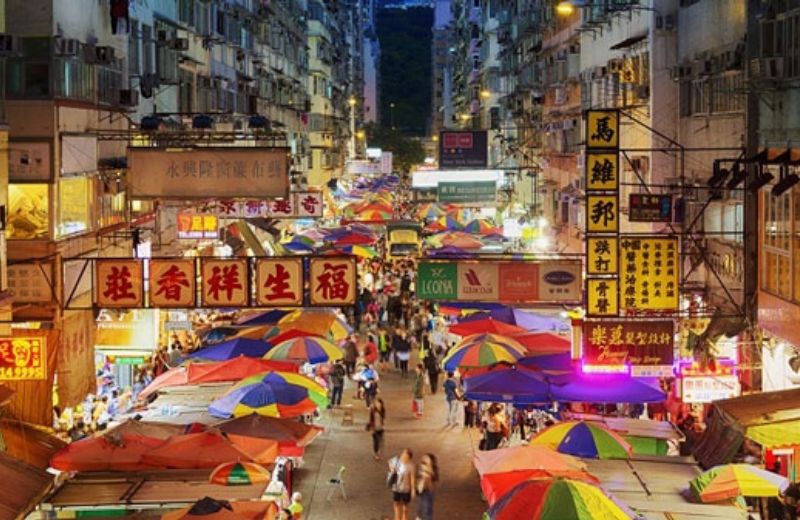 Chợ đêm Quý Bà