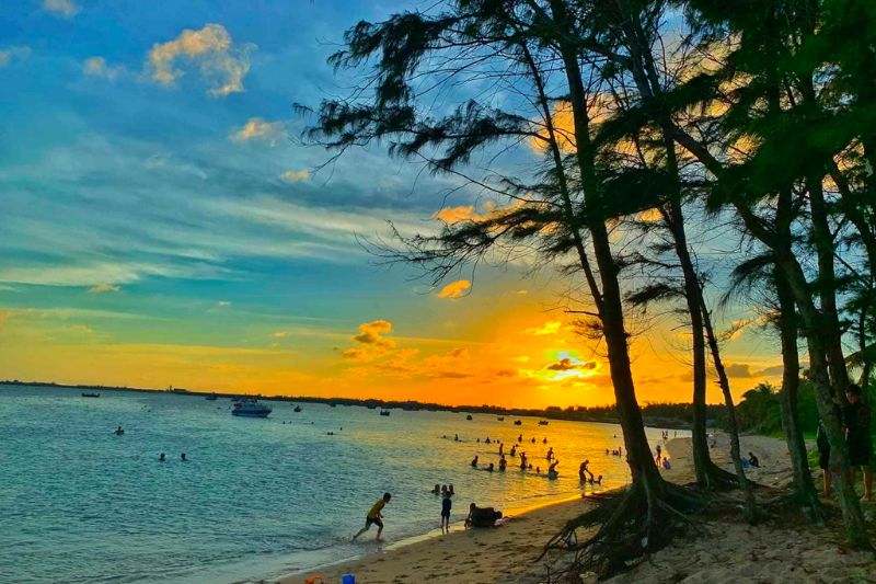 Hoàng hôn Vịnh Triều Dương