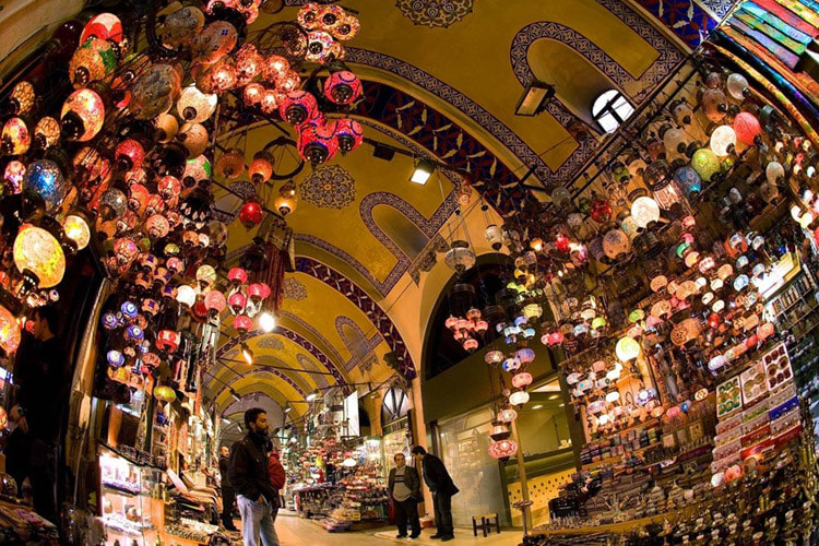 Phiên chợ Ba Tư (Grand Bazaar)