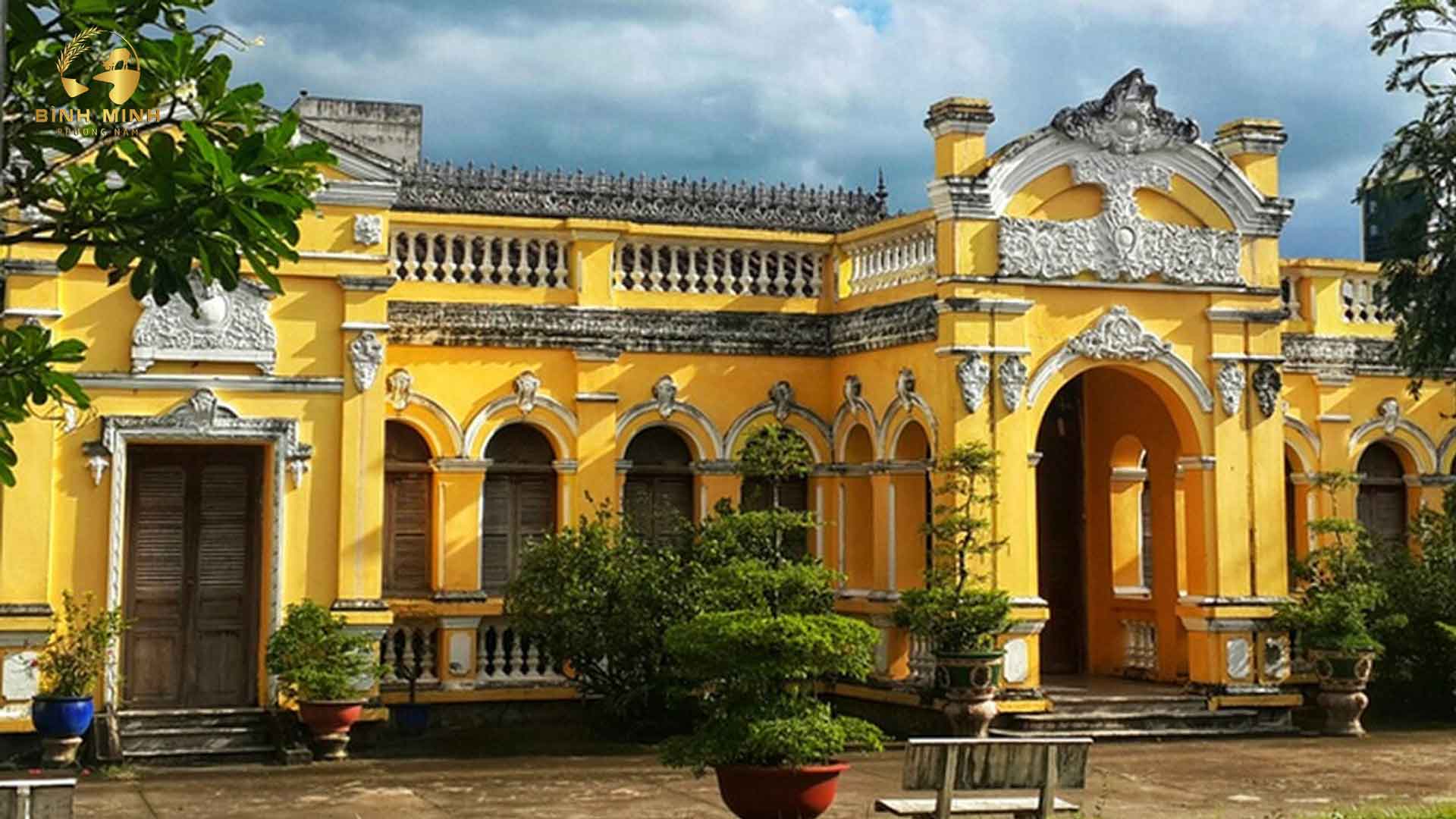 Dinh Đốc Phủ Hải